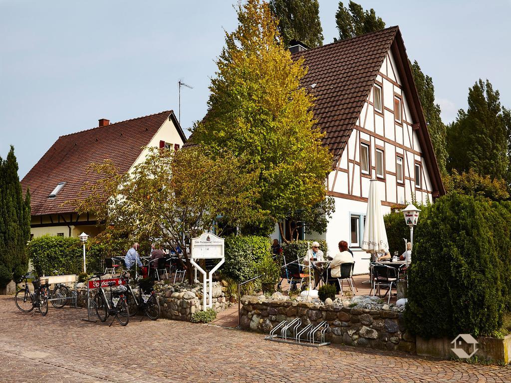 Cafe Perlmuschel Apartment Iznang Exterior photo